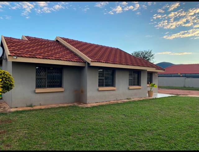 3 BEDROOM PROPERTY TO RENT IN NYLPARK